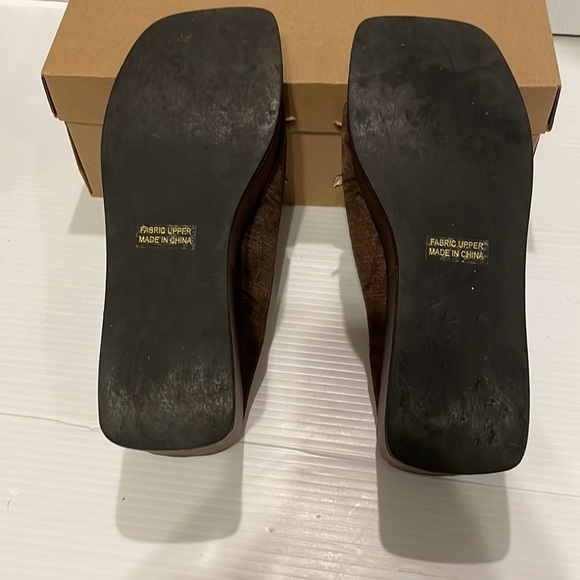 Yellow Box Women’s Chocolate Brown Wedge Sandals Size 9 COPA-BOW Fabric w/ Bow - Picture 9 of 16